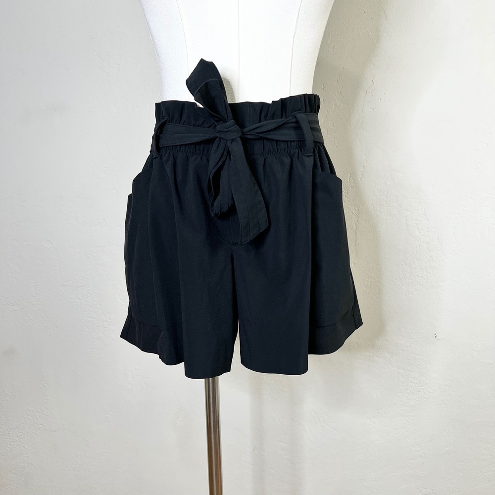 Athleta Skyline Short Black Paperbag Waist Tie Belt Lightweight 292922 Size 2